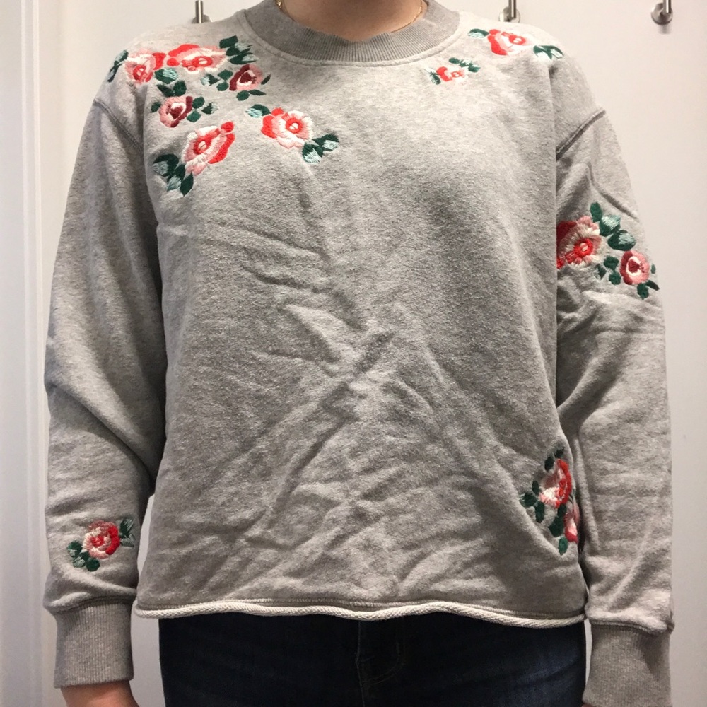 Gary madewell sweater with embroidered flowers